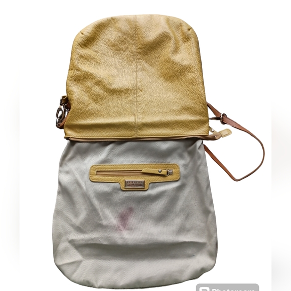 Valentina Yellow/Mustard Pebble Leather Handmade in Italy purse - Picture 4 of 6